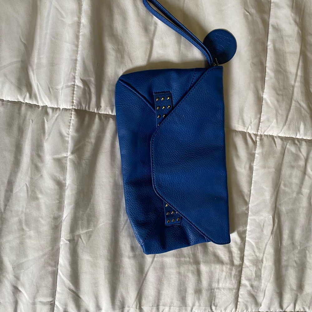 Iinea pelle blue handbag